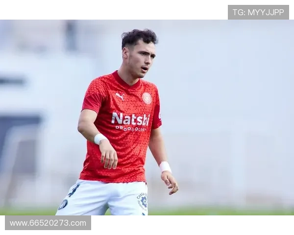 赫罗纳与商业中心签署协议深化合作